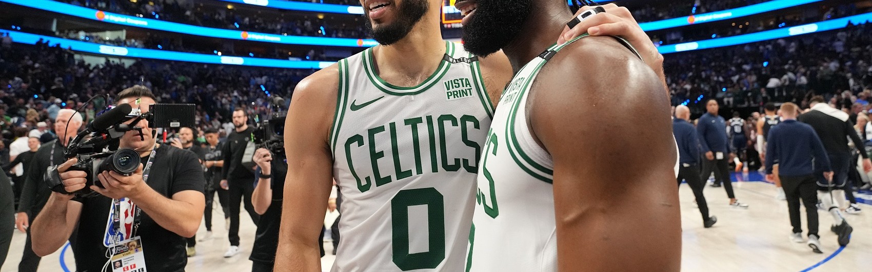 何猷君坦言最欣赏凯尔特人双探花，期待与二人建立友谊