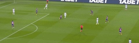 【西甲】亚马尔建功，VAR超长回溯，巴萨2比0皇家社会